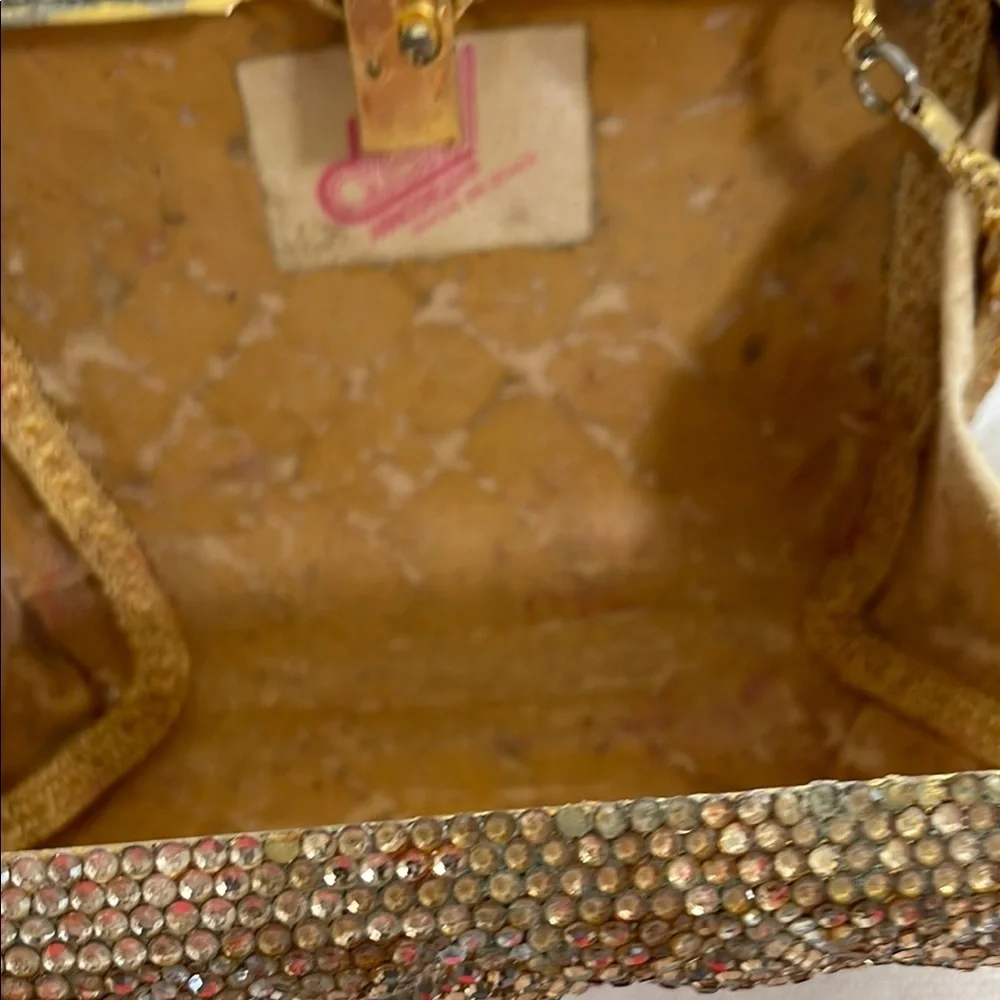 Elegant delill Italy Gold Crystal Evening Clutch- beautiful bag missing stones